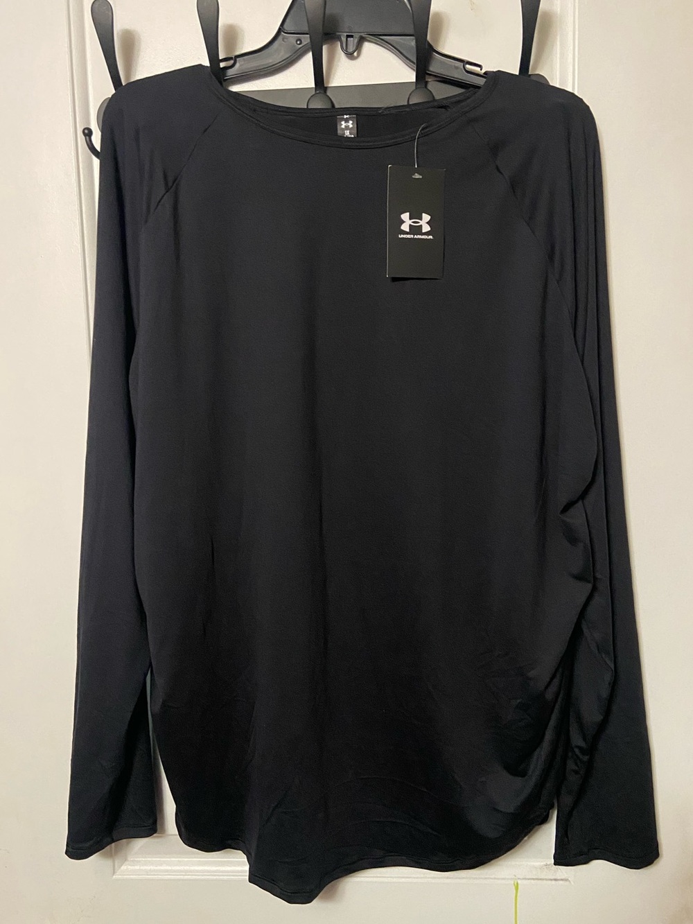 Under Armour Women's Long Sleeve Performance Top - Black
